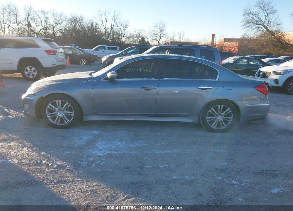 2014 HYUNDAI GENESIS VIN: KMHGC4DD8EU265707