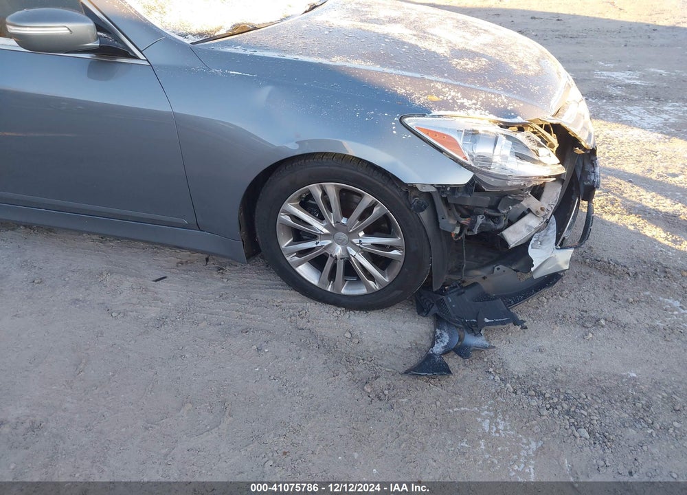 2014 HYUNDAI GENESIS VIN: KMHGC4DD8EU265707