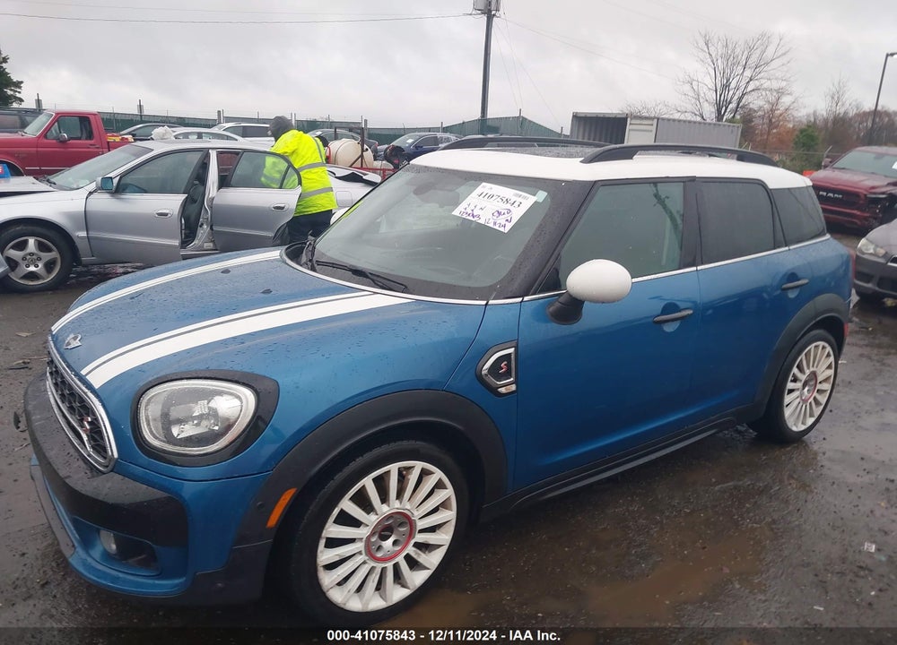 2017 MINI COUNTRYMAN COOPER S VIN: WMZYT3C39H3D99067