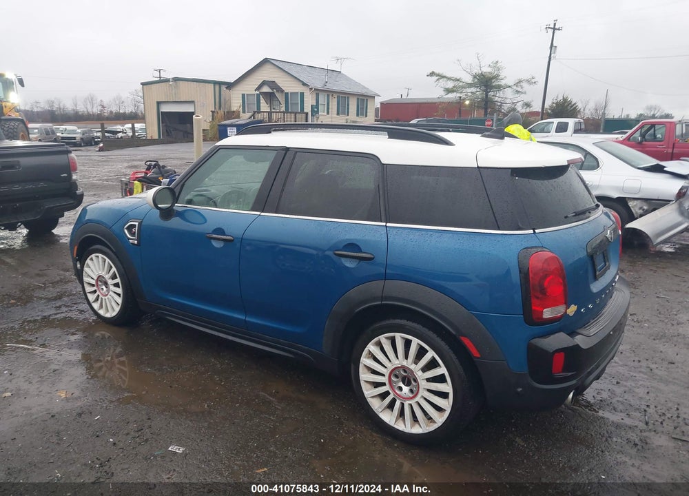 2017 MINI COUNTRYMAN COOPER S VIN: WMZYT3C39H3D99067
