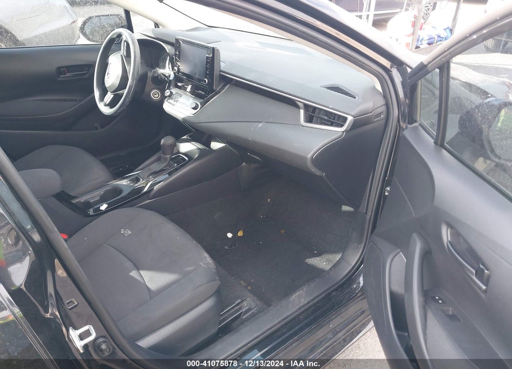 2022 TOYOTA COROLLA LE VIN: 5YFEPMAE9NP334432