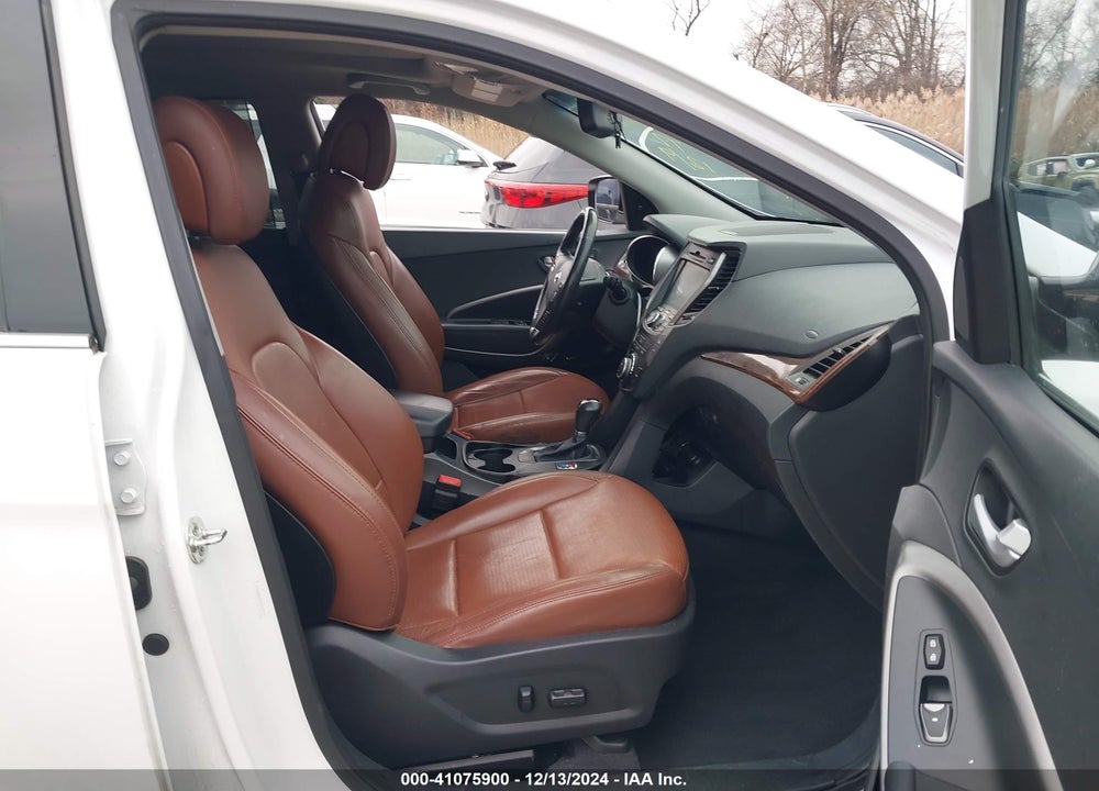2014 HYUNDAI SANTA FE SPORT VIN: 5XYZWDLA5EG227476