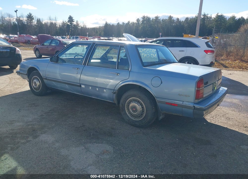 1989 OLDSMOBILE DELTA 88 ROYALE VIN: 1G3HN54C6KH305030