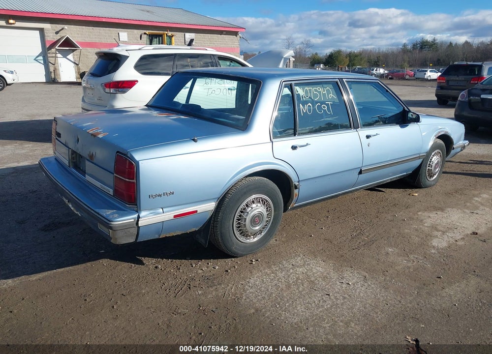 1989 OLDSMOBILE DELTA 88 ROYALE VIN: 1G3HN54C6KH305030