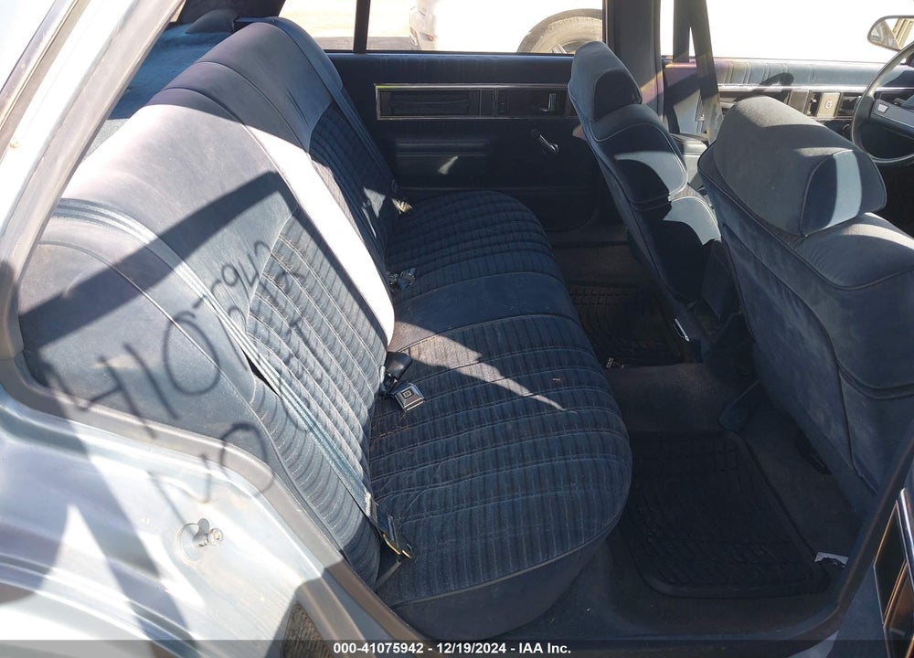 1989 OLDSMOBILE DELTA 88 ROYALE VIN: 1G3HN54C6KH305030