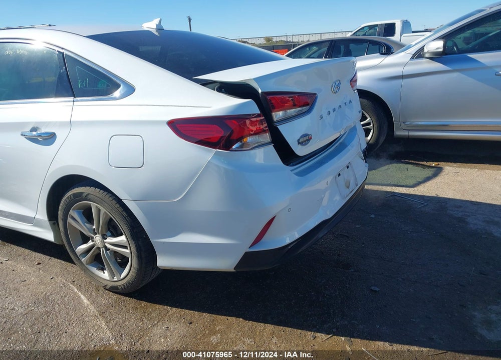 2018 HYUNDAI SONATA VIN: 5NPE34AF2JH607416