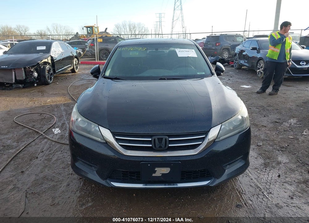 2013 HONDA ACCORD LX VIN: 1HGCR2F32DA150371
