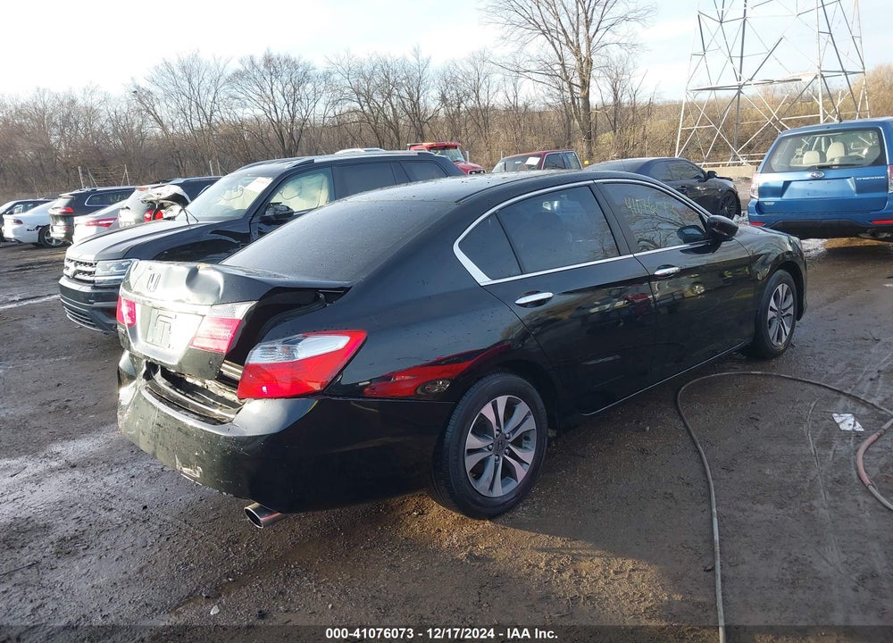 2013 HONDA ACCORD LX VIN: 1HGCR2F32DA150371