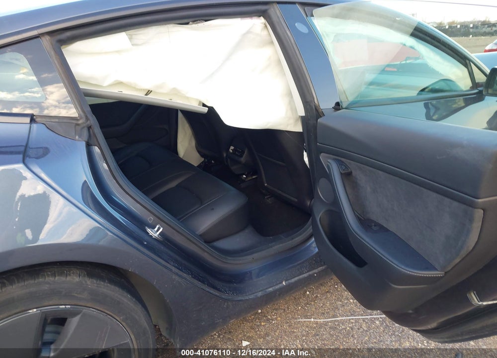 2022 TESLA MODEL 3 VIN: 5YJ3E1EB7NF127920