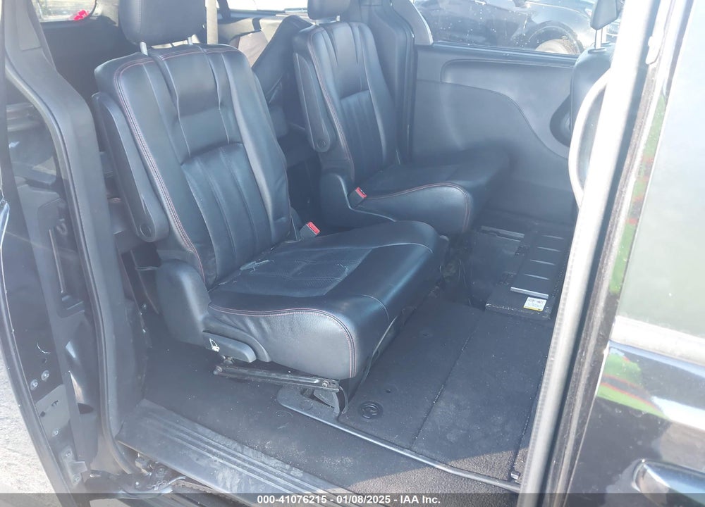 2018 DODGE GRAND CARAVAN GT VIN: 2C4RDGEG3JR298402