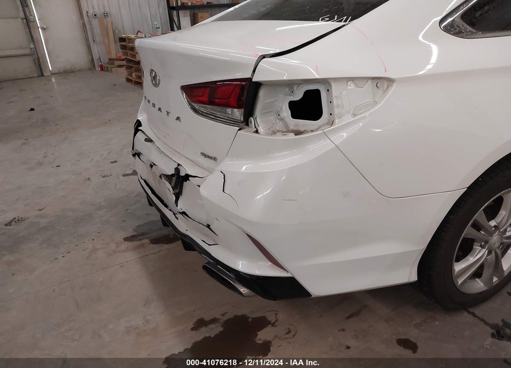 2019 HYUNDAI SONATA VIN: 5NPE34AF4KH793347