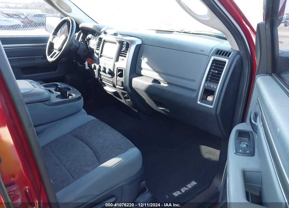 2013 RAM 1500 VIN: 1C6RR7GT2DS675016