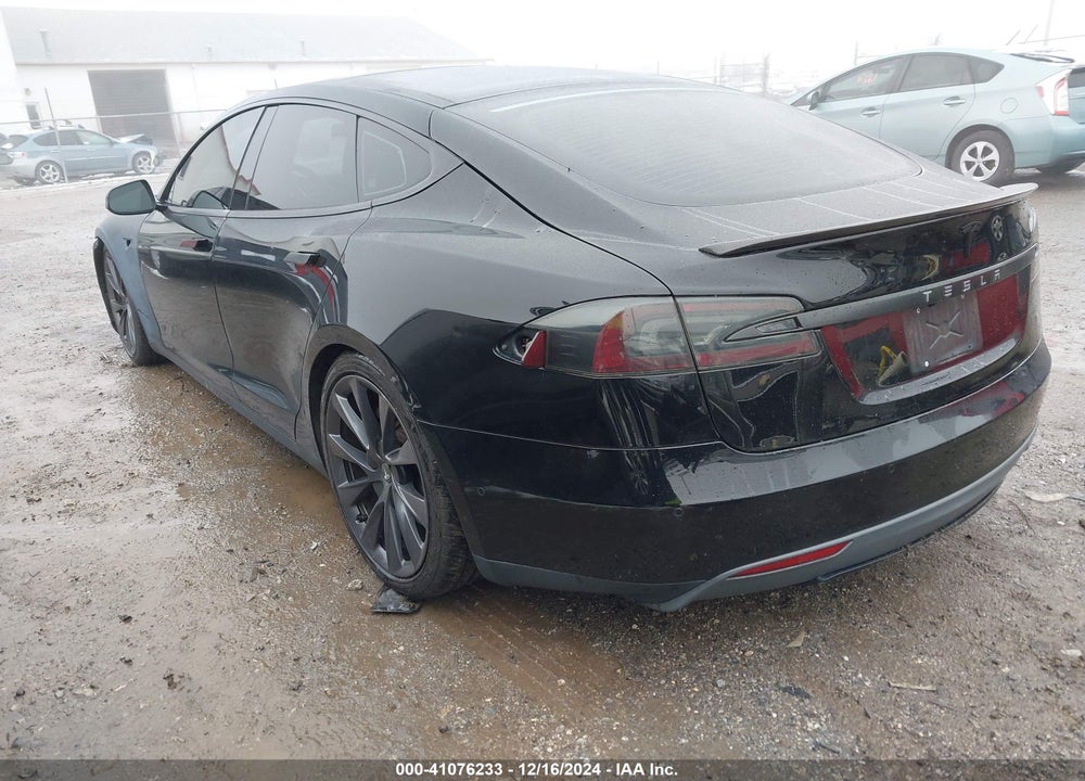 2015 TESLA MODEL S 70D/85D/P85D VIN: 5YJSA1S2XFF097440