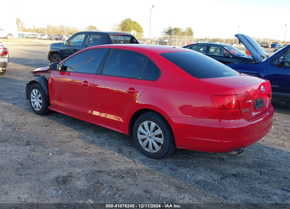 2013 VOLKSWAGEN JETTA 2.0L S VIN: 3VW2K7AJ9DM266362