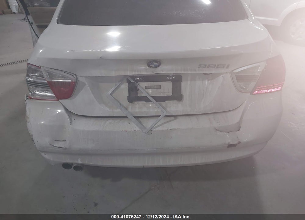 2006 BMW 325I VIN: WBAVB13536PT06202