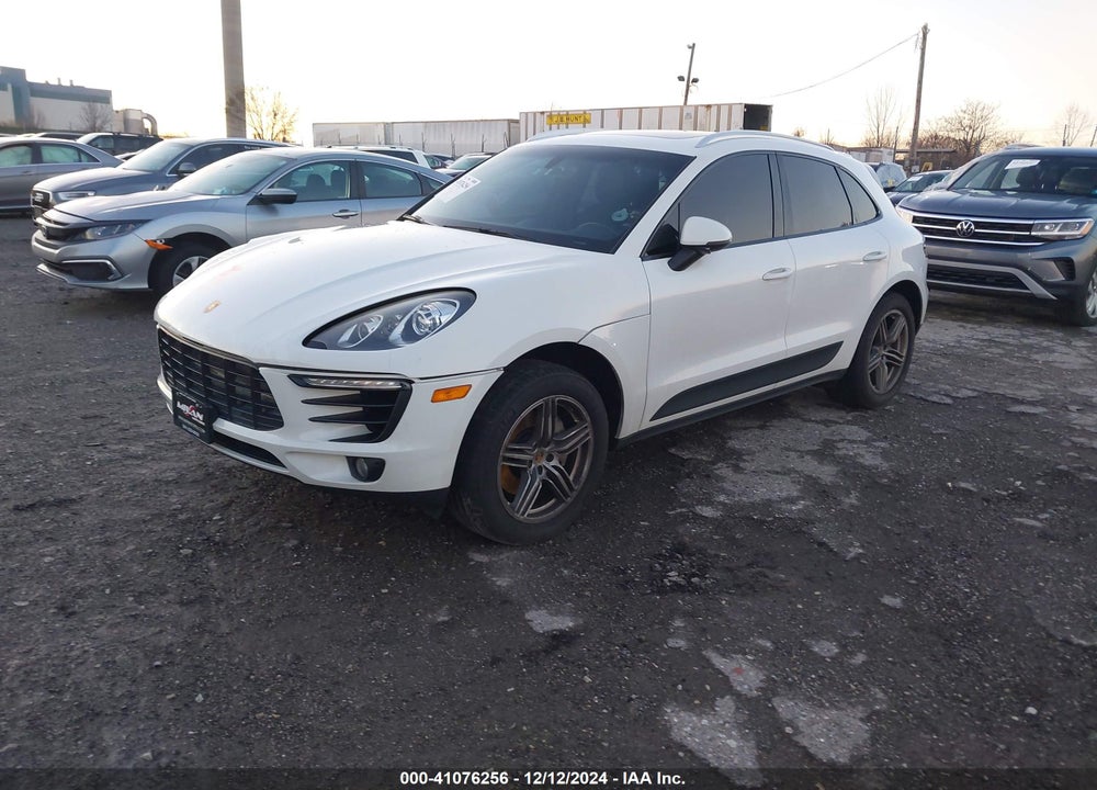 2015 PORSCHE MACAN S VIN: WP1AB2A53FLB53319