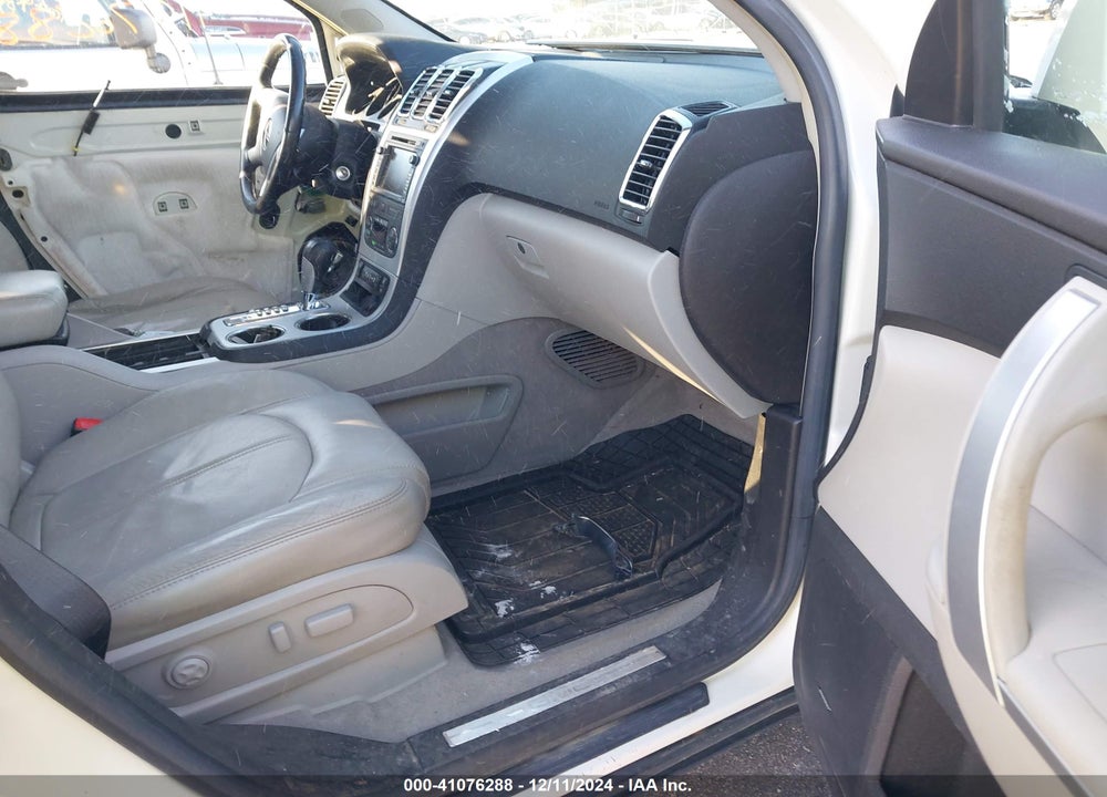 2008 GMC ACADIA SLT-2 VIN: 1GKEV33768J238043