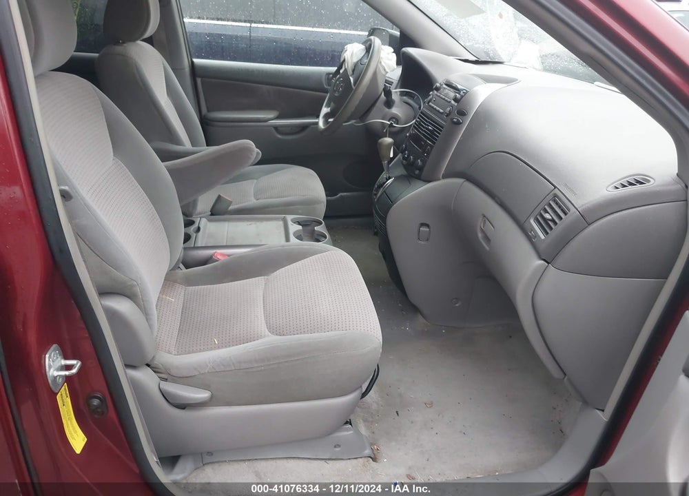 2006 TOYOTA SIENNA LE VIN: 5TDZA23C66S502359