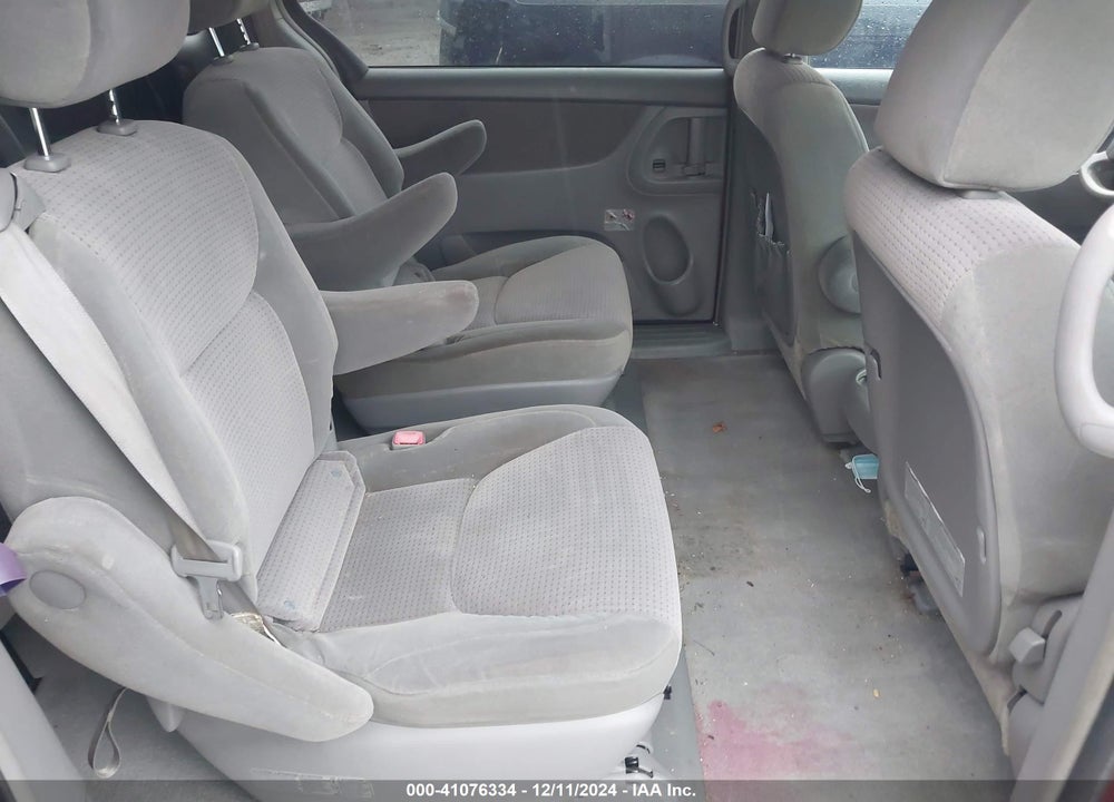 2006 TOYOTA SIENNA LE VIN: 5TDZA23C66S502359