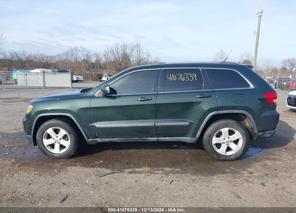 2011 JEEP GRAND CHEROKEE LAREDO VIN: 1J4RR4GG8BC520496