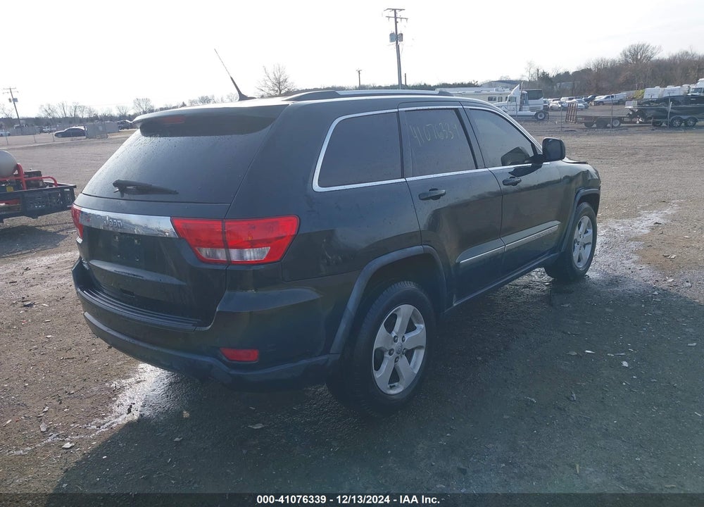2011 JEEP GRAND CHEROKEE LAREDO VIN: 1J4RR4GG8BC520496