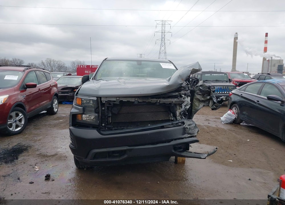2020 CHEVROLET SILVERADO 1500 4WD SHORT BED WT VIN: 3GCUYAEF7LG175021