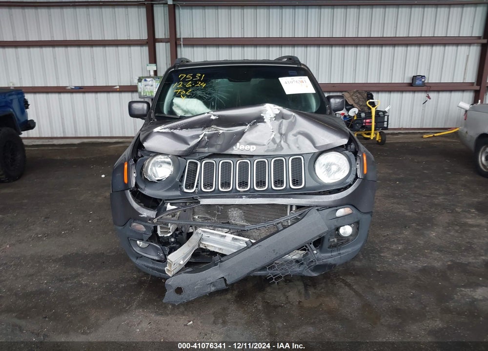 2018 JEEP RENEGADE LATITUDE FWD VIN: ZACCJABB8JPJ37274
