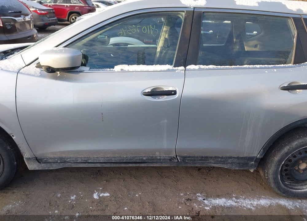2016 NISSAN ROGUE S VIN: JN8AT2MT5GW018193