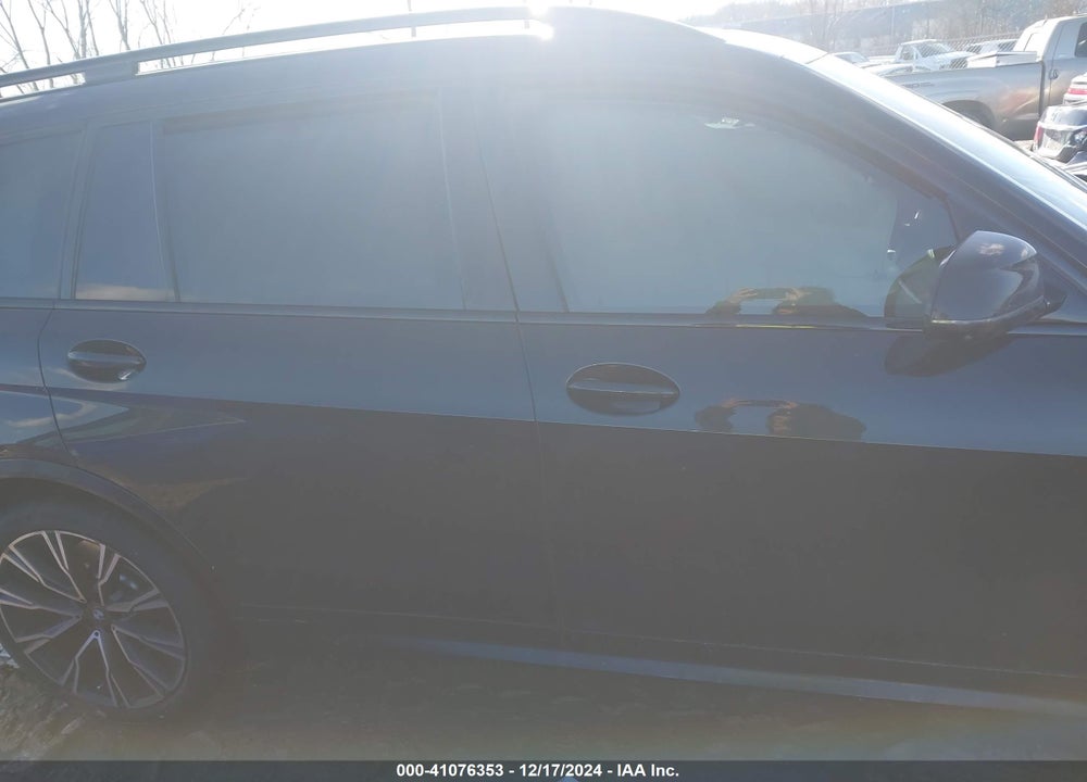 2022 BMW X7 M50I VIN: 5UXCX6C03N9L60677