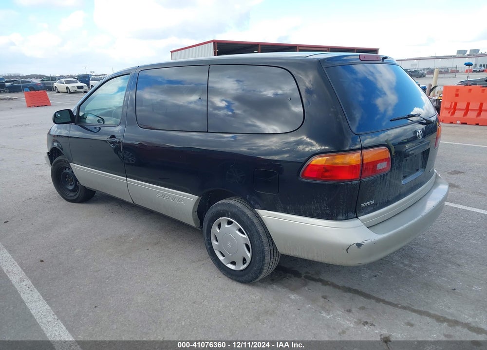 1998 TOYOTA SIENNA LE VIN: 4T3GF13C9WU048576