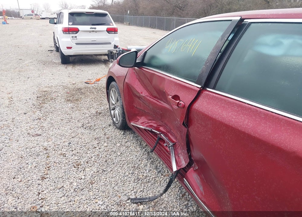 2017 TOYOTA CAMRY XLE VIN: 4T1BF1FK1HU635542