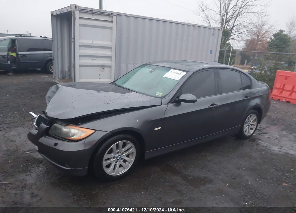 2006 BMW 325XI VIN: WBAVD13516KV04445