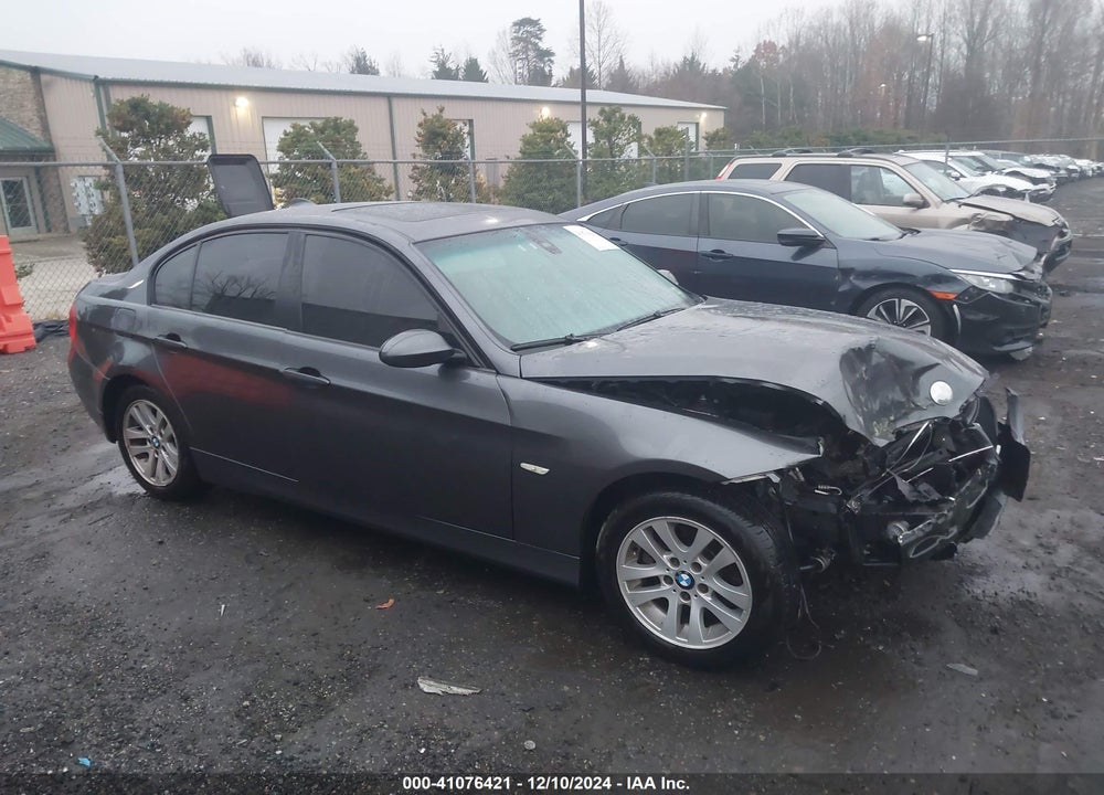 2006 BMW 325XI VIN: WBAVD13516KV04445