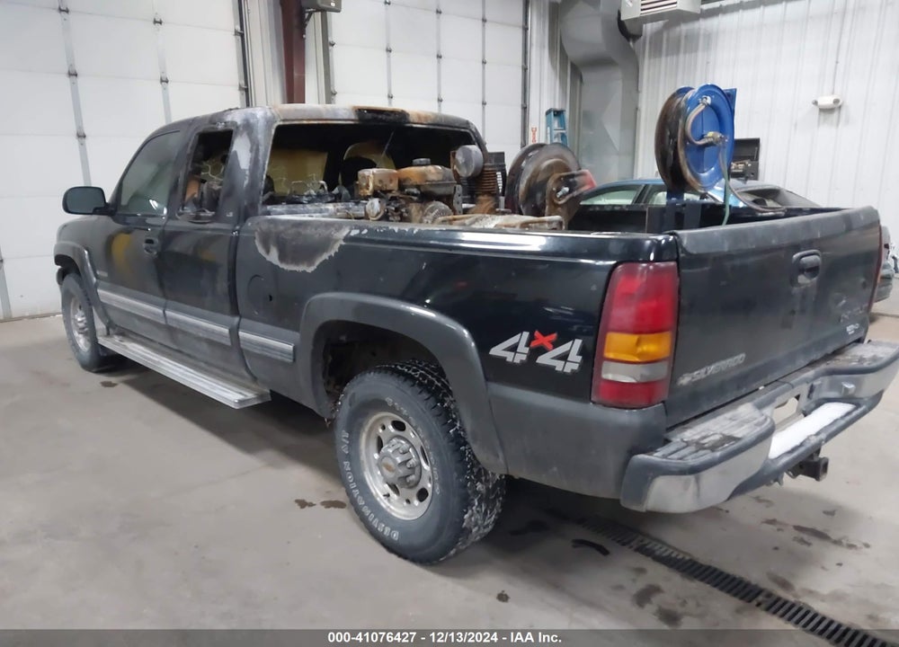 2000 CHEVROLET SILVERADO 2500 LS VIN: 1GCGK29U4YE220699