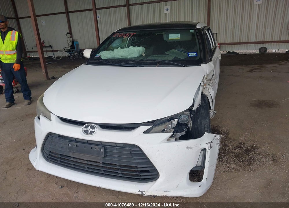 2014 TOYOTA SCION TC VIN: JTKJF5C73E3077873