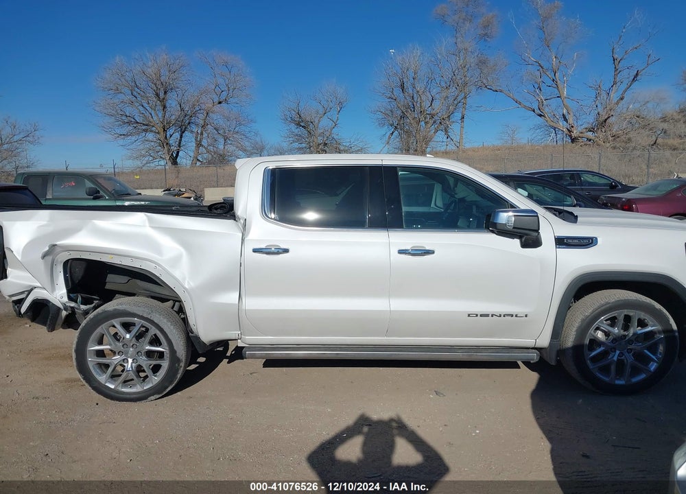 2022 GMC SIERRA 1500 4WD SHORT BOX DENALI VIN: 3GTUUGEDXNG680373