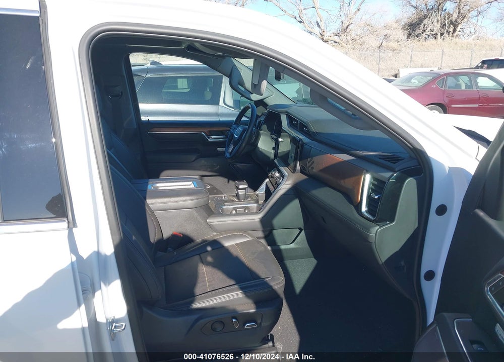 2022 GMC SIERRA 1500 4WD SHORT BOX DENALI VIN: 3GTUUGEDXNG680373