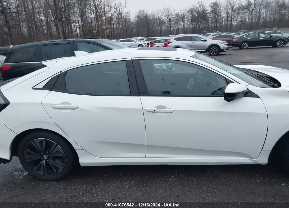 2017 HONDA CIVIC VIN: SHHFK7H5XHU405923