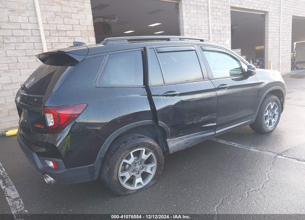 2023 HONDA PASSPORT AWD TRAILSPORT VIN: 5FNYF8H68PB013194