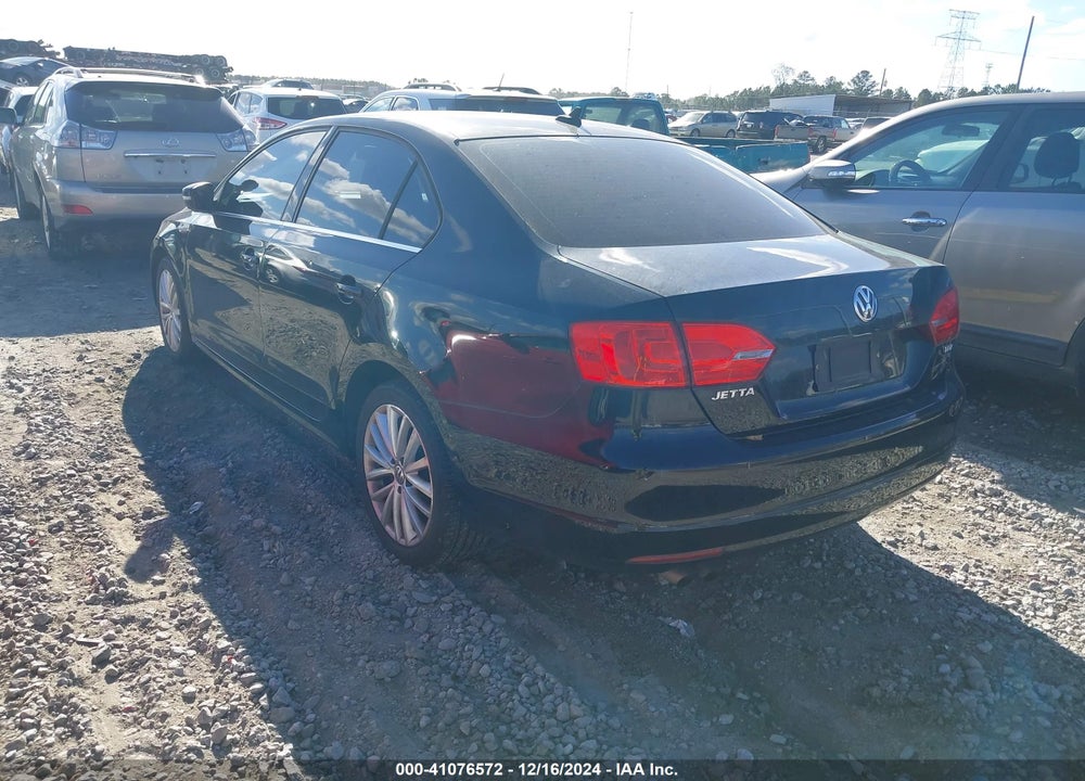 2013 VOLKSWAGEN JETTA 2.0L TDI VIN: 3VW3L7AJ7DM422982