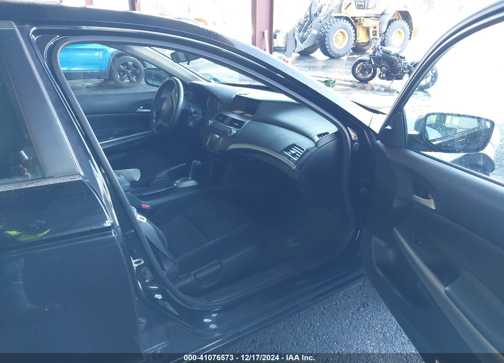 2009 HONDA ACCORD 2.4 EX VIN: 1HGCP26799A147399