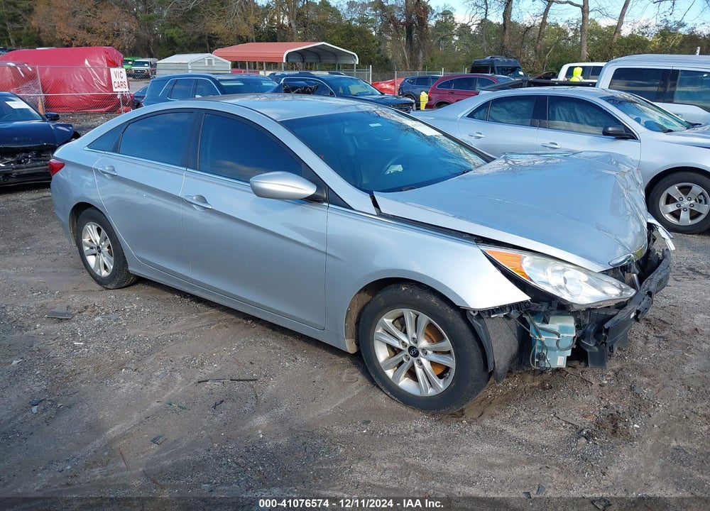2013 HYUNDAI SONATA GLS VIN: 5NPEB4AC9DH705582