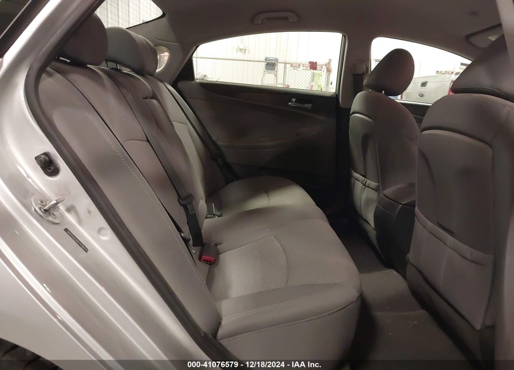 2013 HYUNDAI SONATA GLS VIN: 5NPEB4AC0DH797682