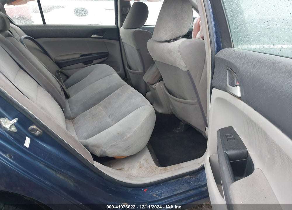 2009 HONDA ACCORD 2.4 LX VIN: 1HGCP26329A106013