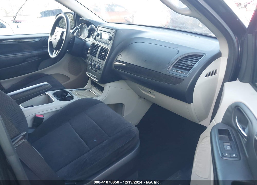 2014 DODGE GRAND CARAVAN SXT VIN: 2C4RDGCGXER128305
