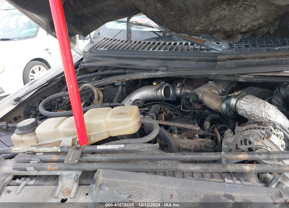 2000 FORD F-450 CHASSIS LARIAT/XL/XLT VIN: 1FDXF46F9YED68199