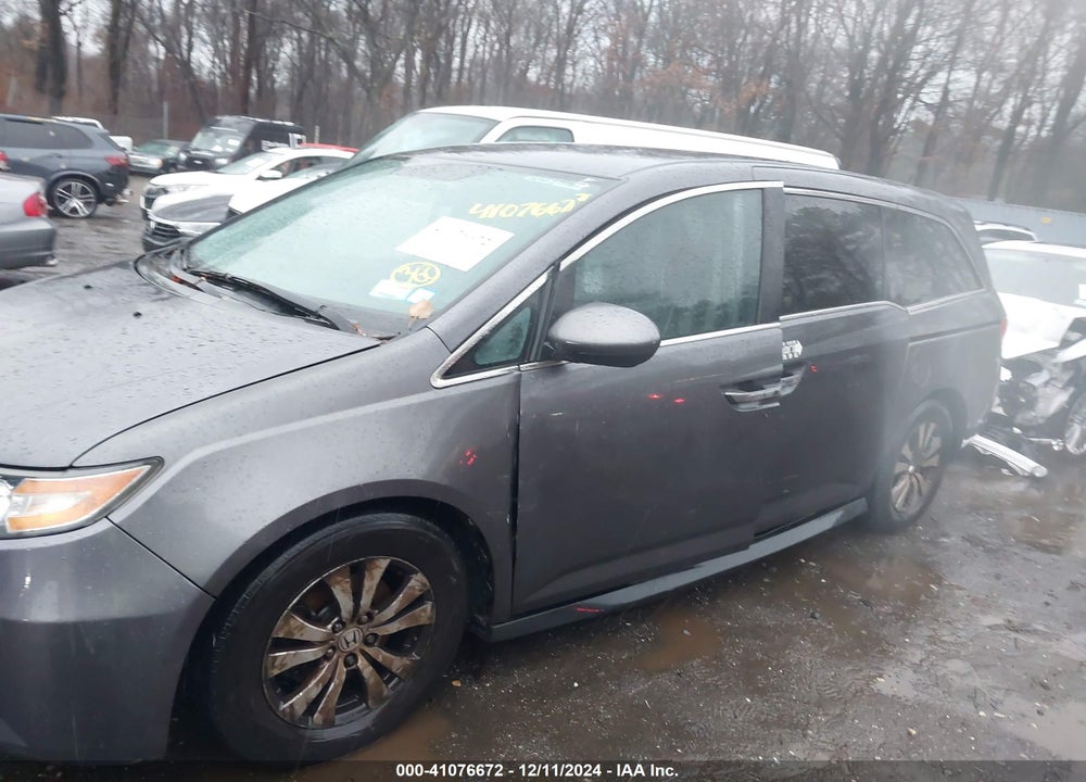 2016 HONDA ODYSSEY SE VIN: 5FNRL5H39GB146323