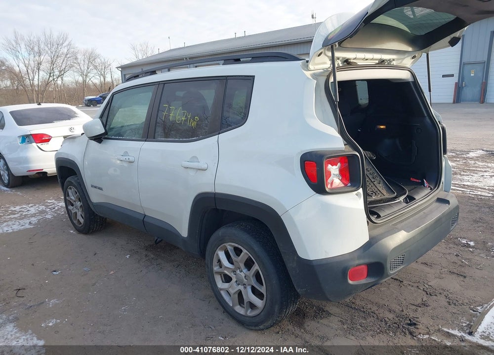 2016 JEEP RENEGADE LATITUDE VIN: ZACCJBBT0GPD64095