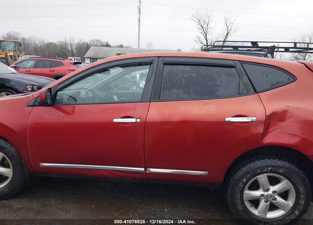 2013 NISSAN ROGUE S VIN: JN8AS5MV2DW620812