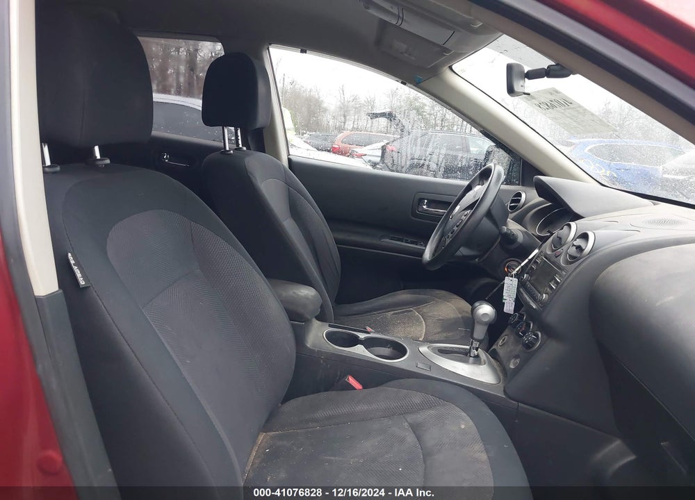 2013 NISSAN ROGUE S VIN: JN8AS5MV2DW620812